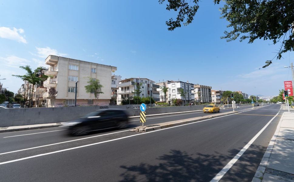 2 milyar liralık yatırımla İzmir yollarında büyük yenileme