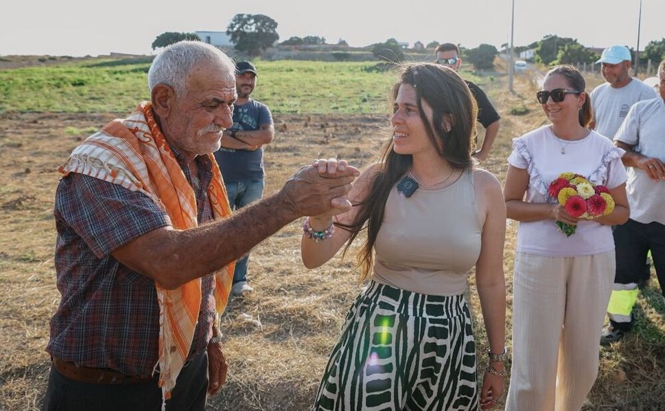 Başkan Denizli’den Çeşme’nin Yerel Değerlerine Tarımsal Destek