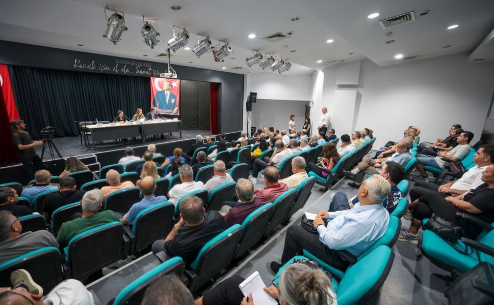 Konak’ın geleceği için ortak akıl:  Başkan Mutlu muhtarlarla buluştu