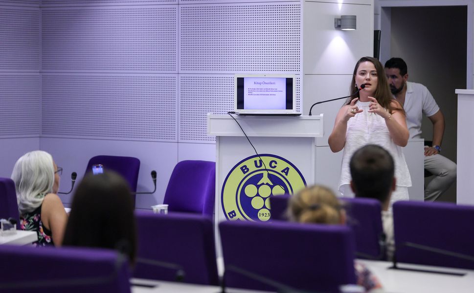 Buca Belediyesi’nden çocukların okul hayatına ışık tutan seminer