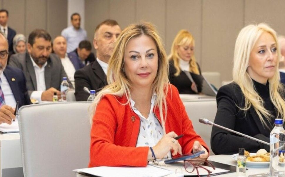 İzmir Gazeteciler Cemiyeti Başkanı Dilek Gappi İfadeye Çağrıldı