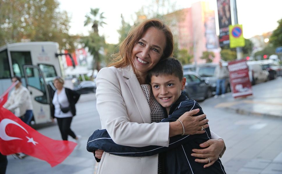 Karşıyaka’da çocukların sesi korolarda yükselecek