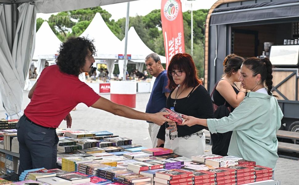 Kültürpark’ta İZKİTAP günleri