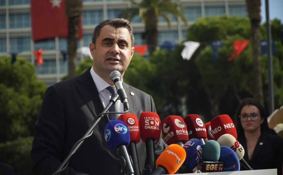 BAŞKAN GÜÇ’TEN 29 EKİM MESAJI: “CUMHURİYET’İ DAHA ADİL BİR TÜRKİYE’YLE YAŞATACAĞIZ”