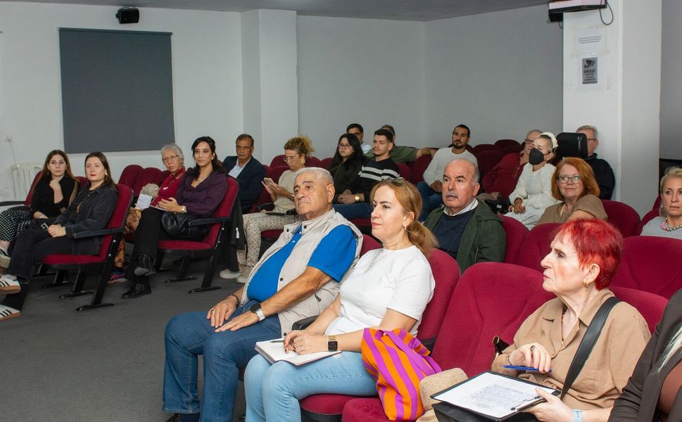 Karşıyaka’da ‘Sancar Maruflu Sivil Akademisi’ başladı