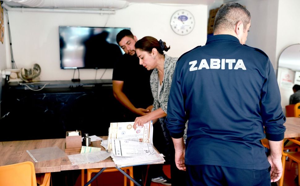 Bayraklı'da gıda işletmelerine sıkı denetim
