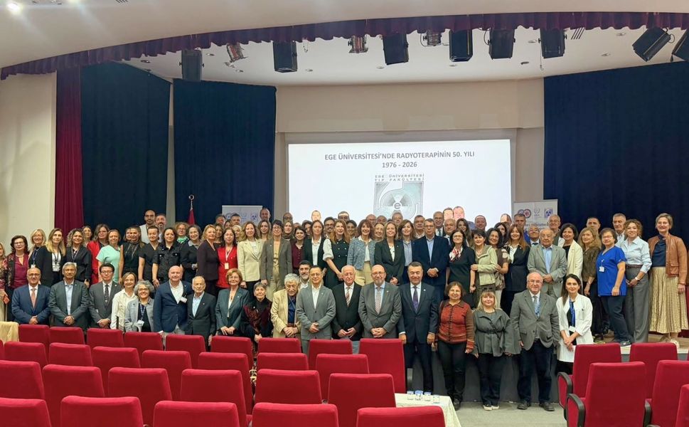 EÜTF’de radyoterapinin yarım asırlık başarısı kutlandı