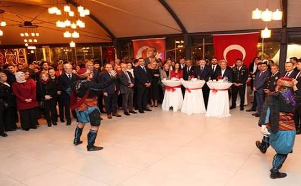 Çiğli’de Başkan Yıldız’ın ev sahipliğinde Cumhuriyet Bayramı resepsiyonu