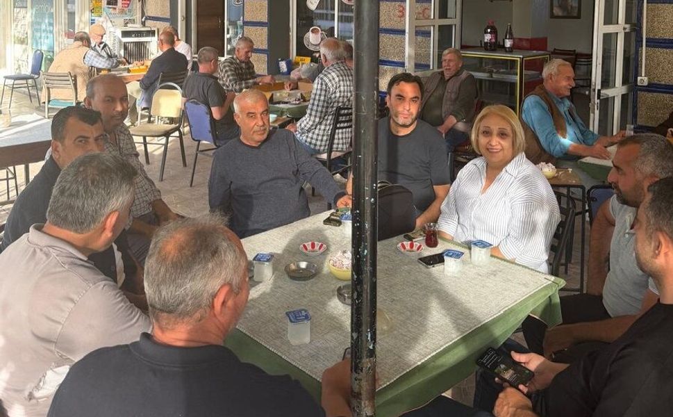 Başkan V. Şen Pazar Mesaisinde