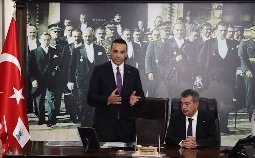 Bakan Tekin’den Çiğli’ye ziyaret