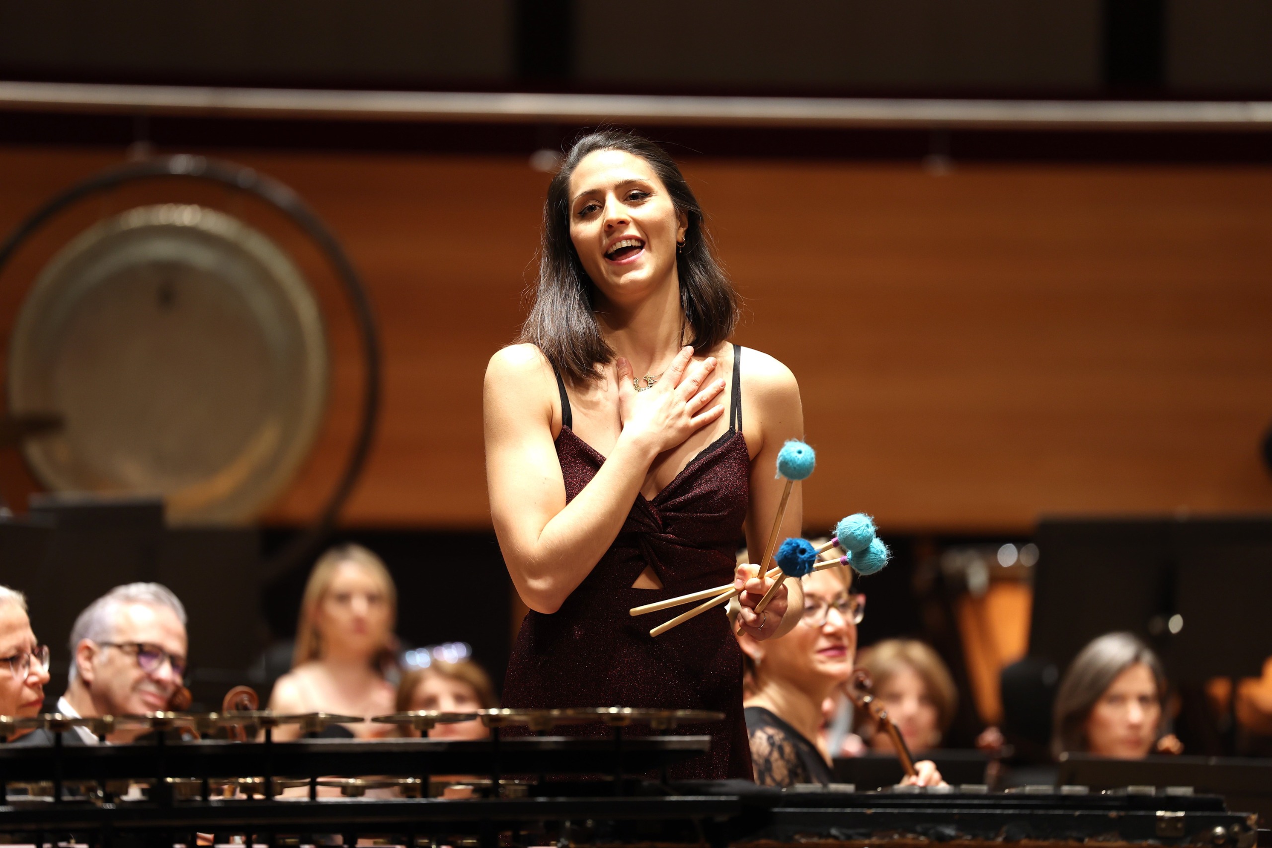 Izmir Devlet Senfoni Orkestrasina Tencere Ve Tavayla Eslik 2