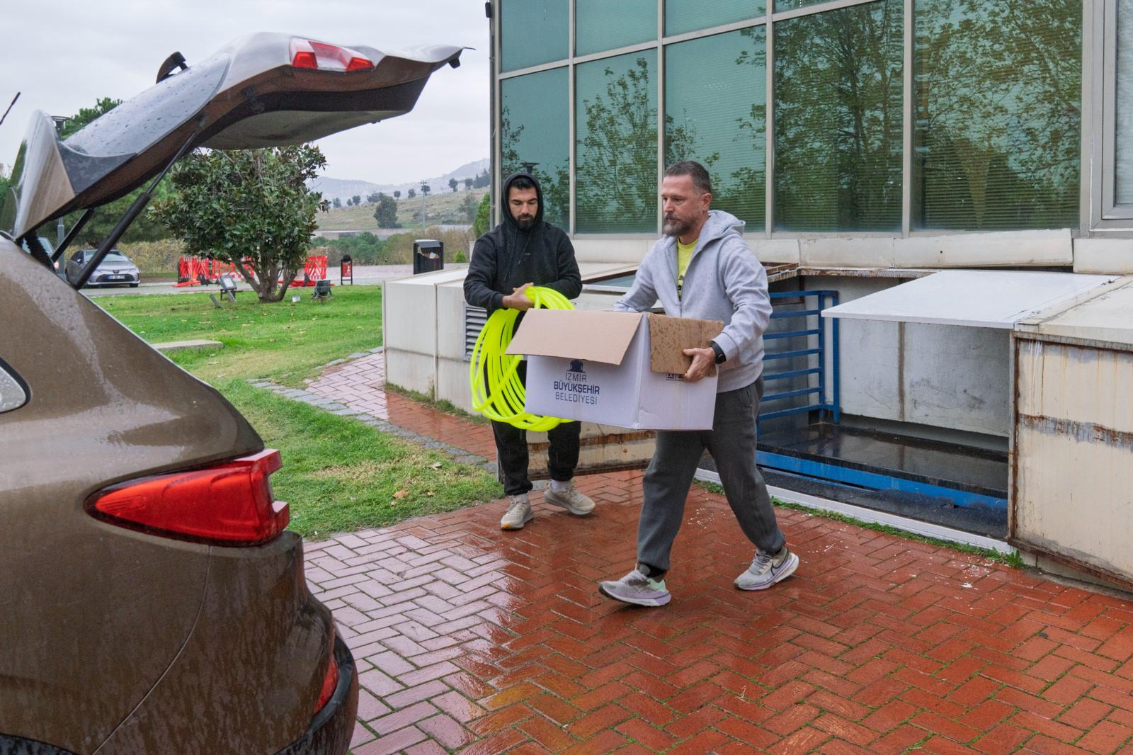 Izmir Okullara Spor Ekipmani 2