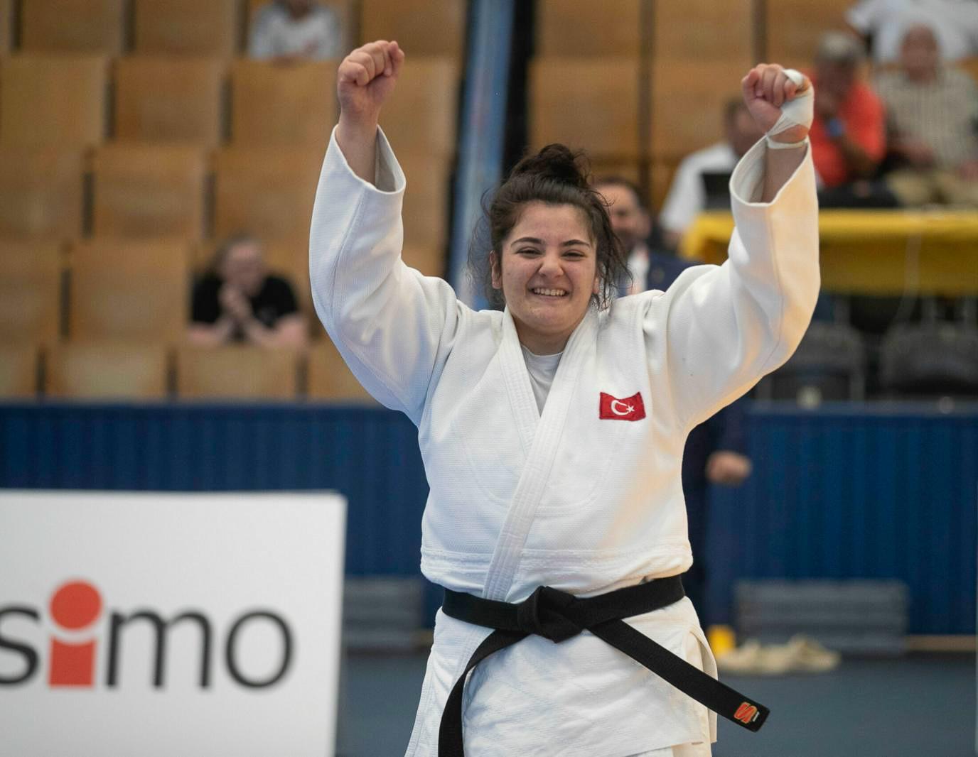 2025 Te Izmire Madalya Yağmuru Judo Sema