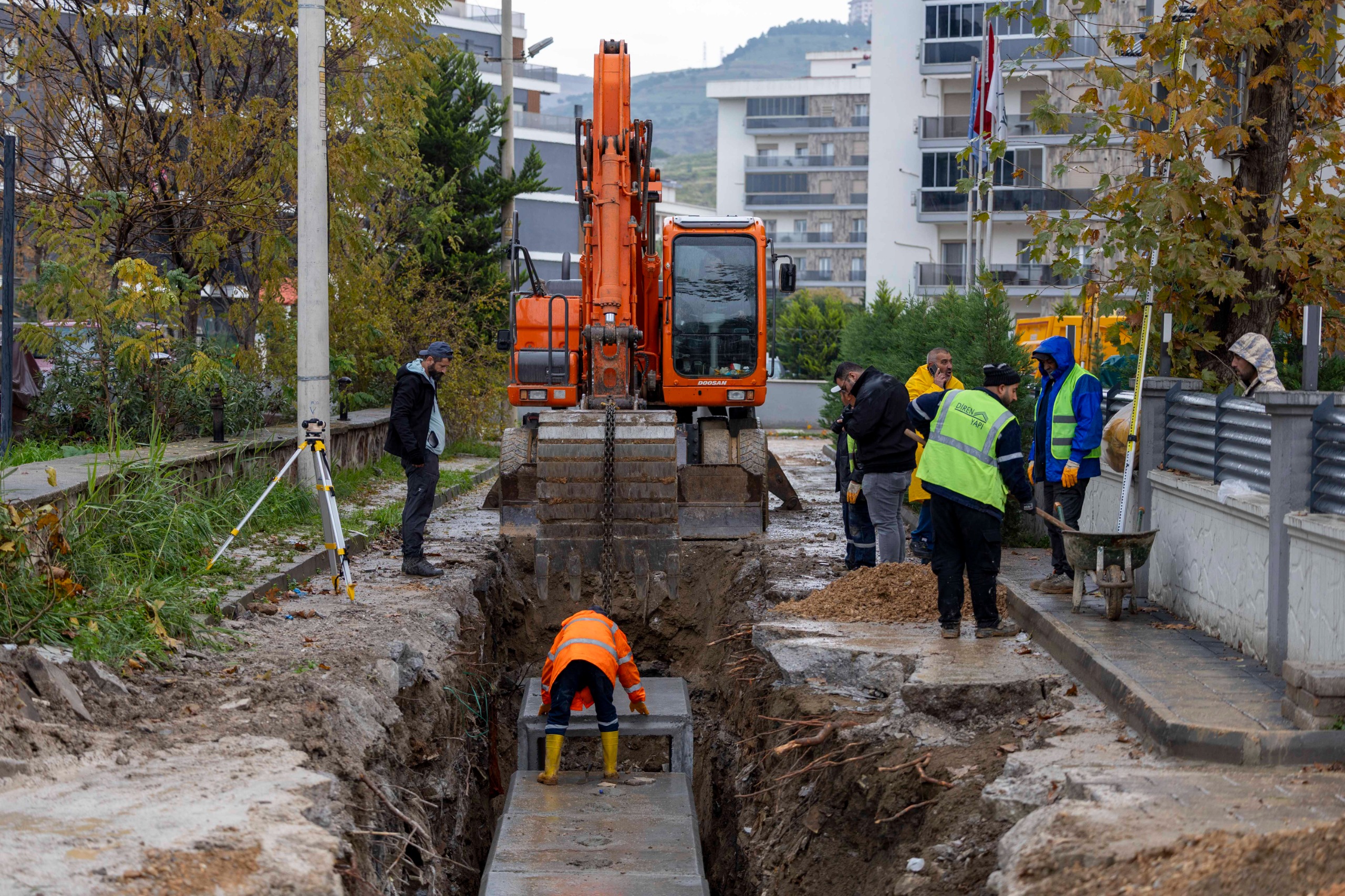 Balatcik In Yagmur Suyu Sorunu Cozuluyor 2