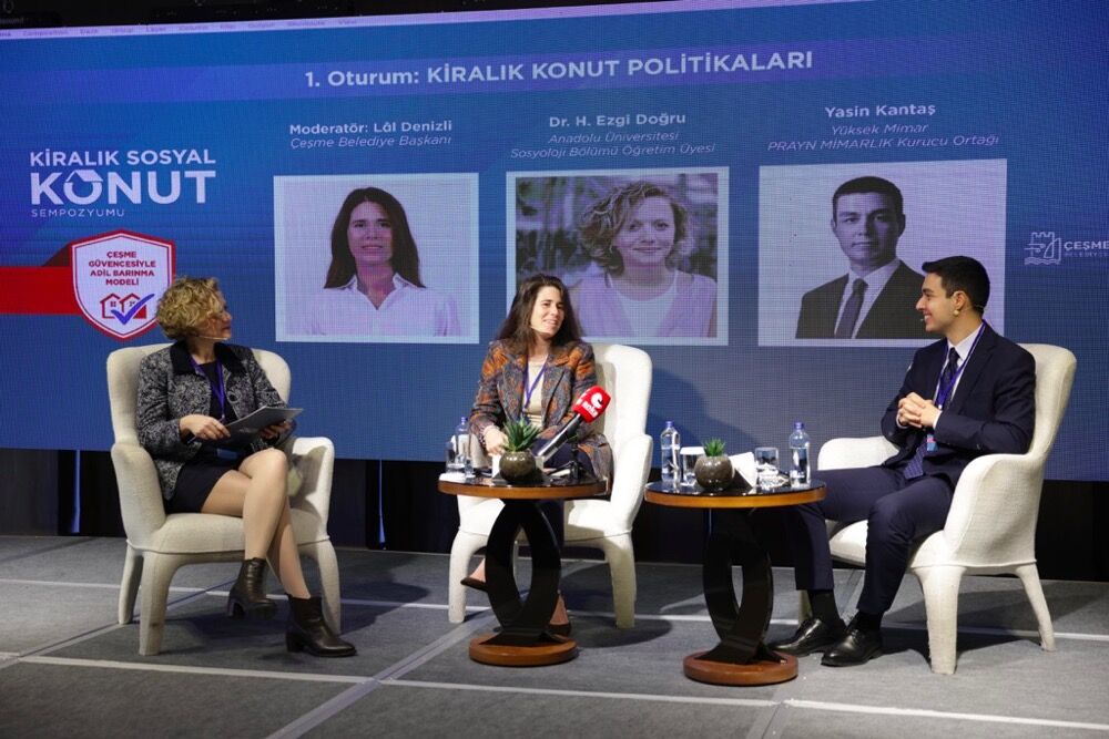 Çeşme’de Tarihi Adım Kiralık Sosyal Konut Sempozyumu Gerçekleştirildiphoto 2026 01 16 12 27 36