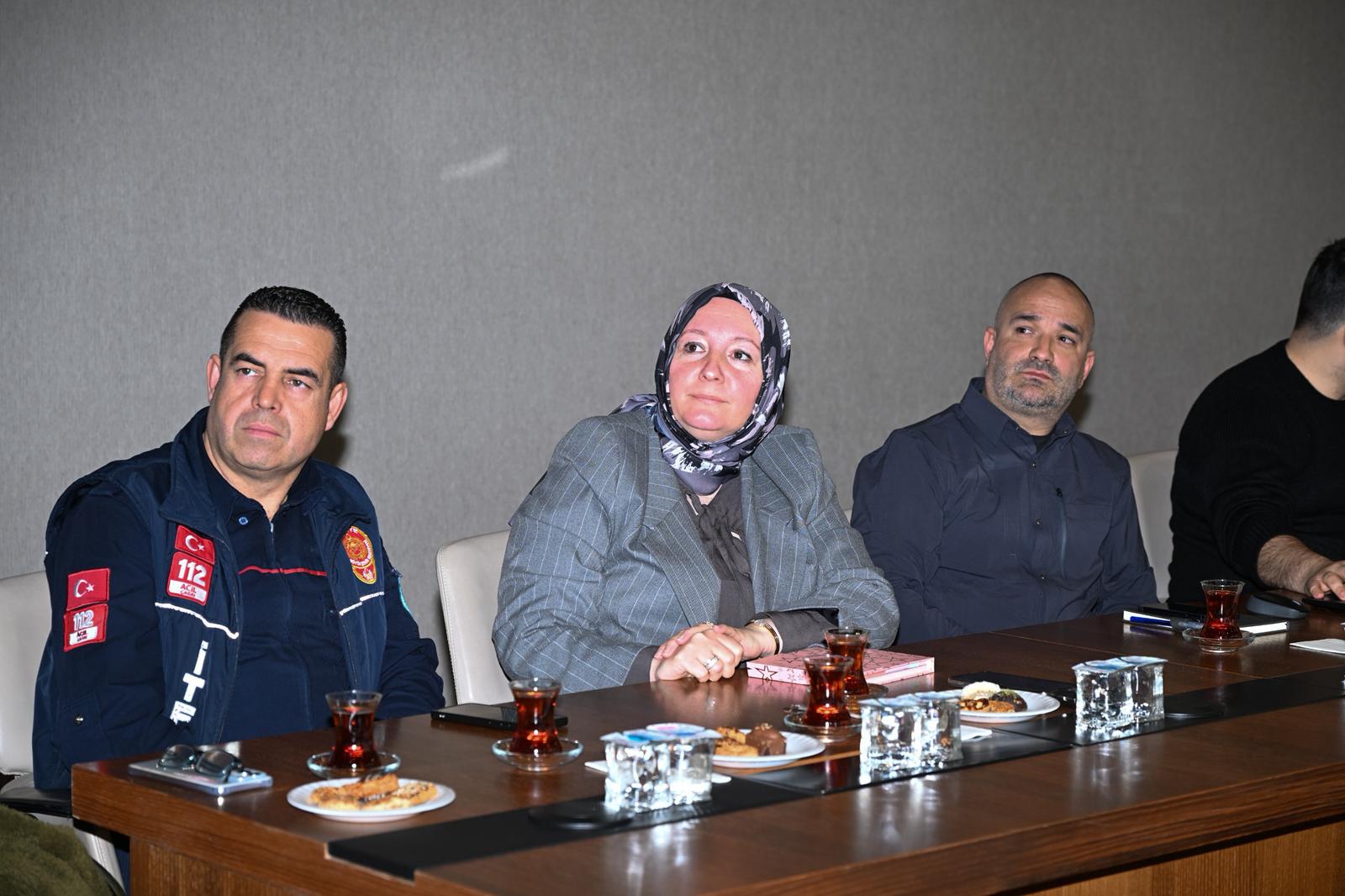 Manisa’da Afetlere Karşı Yerel Dayanışma Ağı Kuruluyor (7)