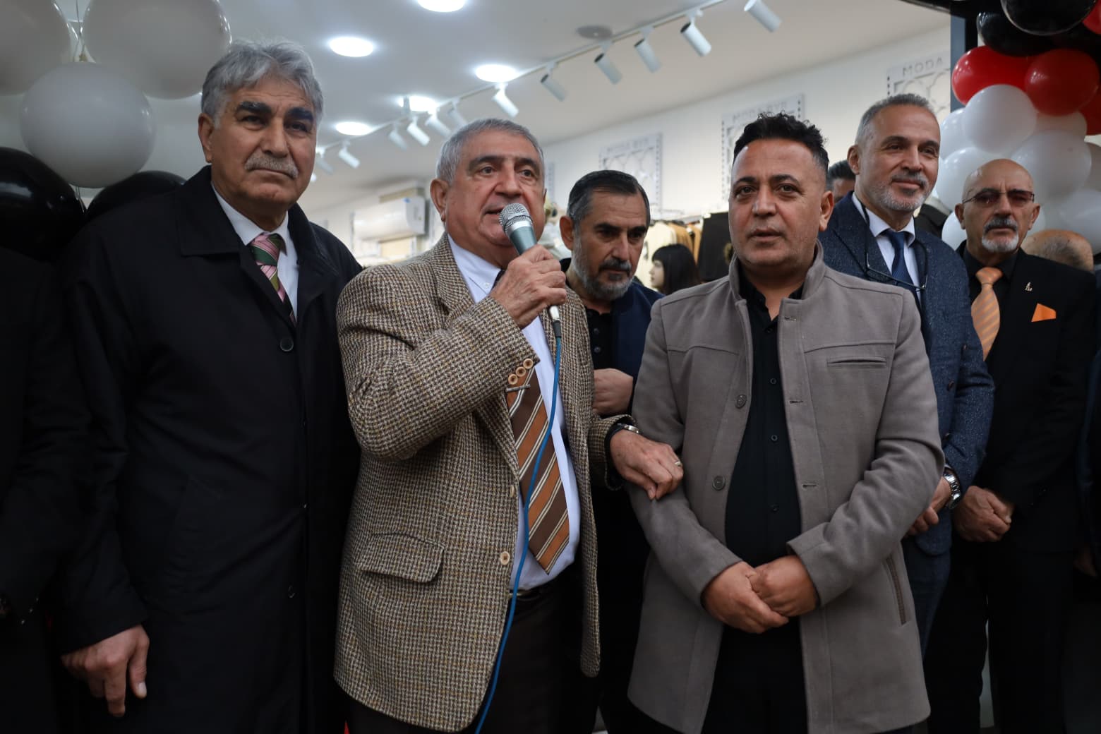 Moda B Y D Cigli De Acildi 4