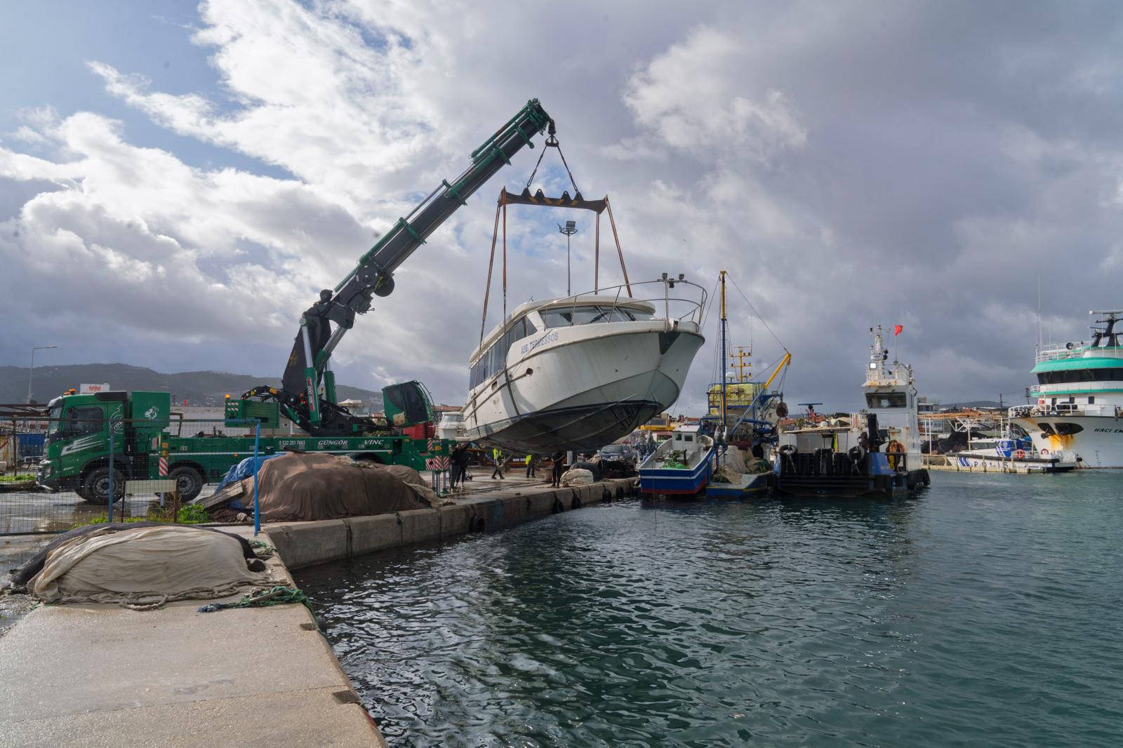 Izmir Deniz Dolmusu 2