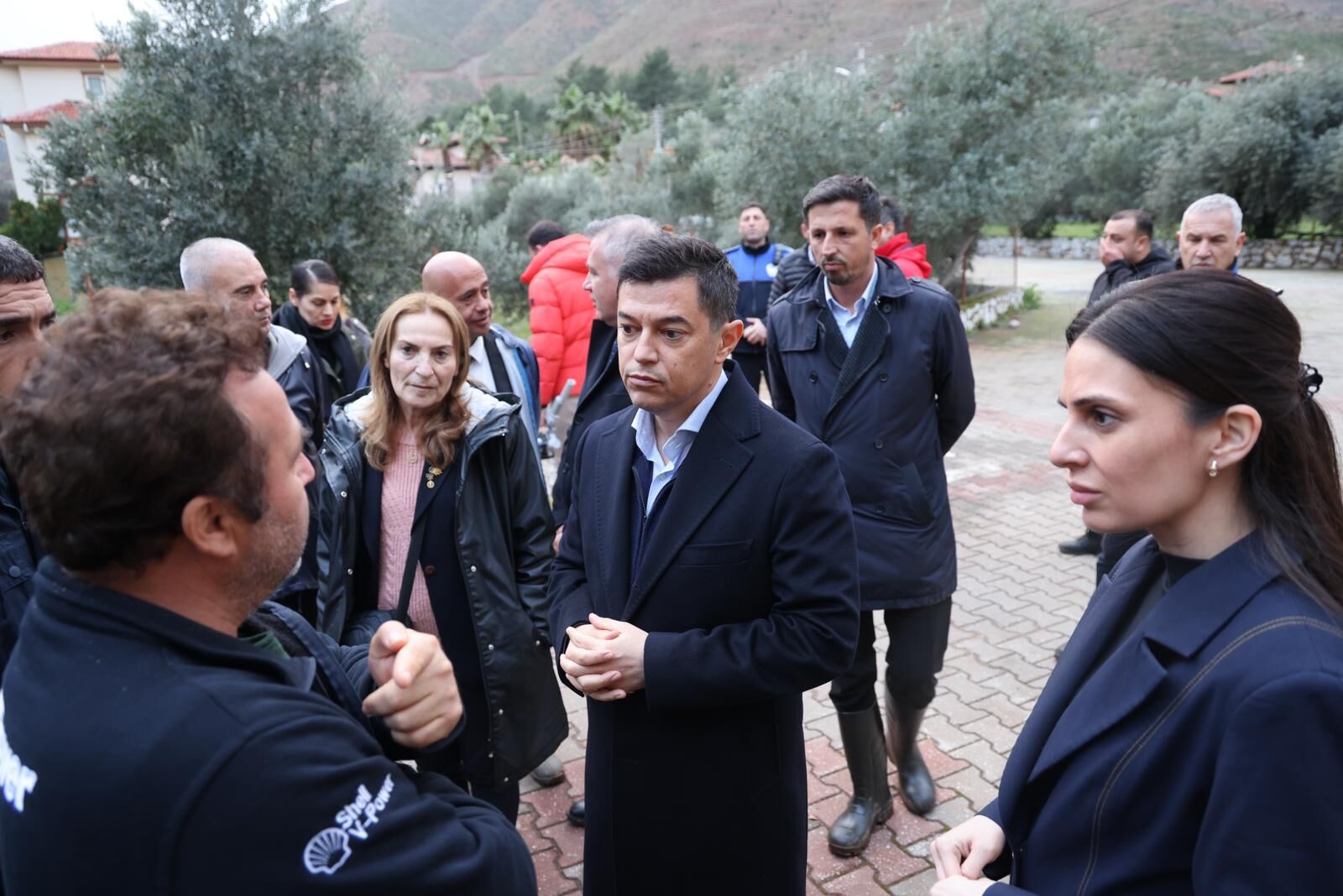 MARMARİS BELEDİYESİ’NDEN FIRTINA MESAİSİ