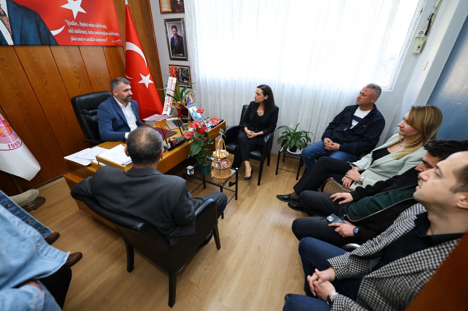 Başkan Sengel’den Oda Başkanlarina Zi̇yaret (9)